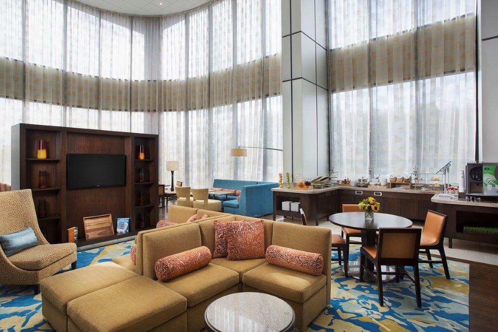 ‘M Club Lounge’ Debuts at Marriott at Glenpointe in Teaneck, N.J
